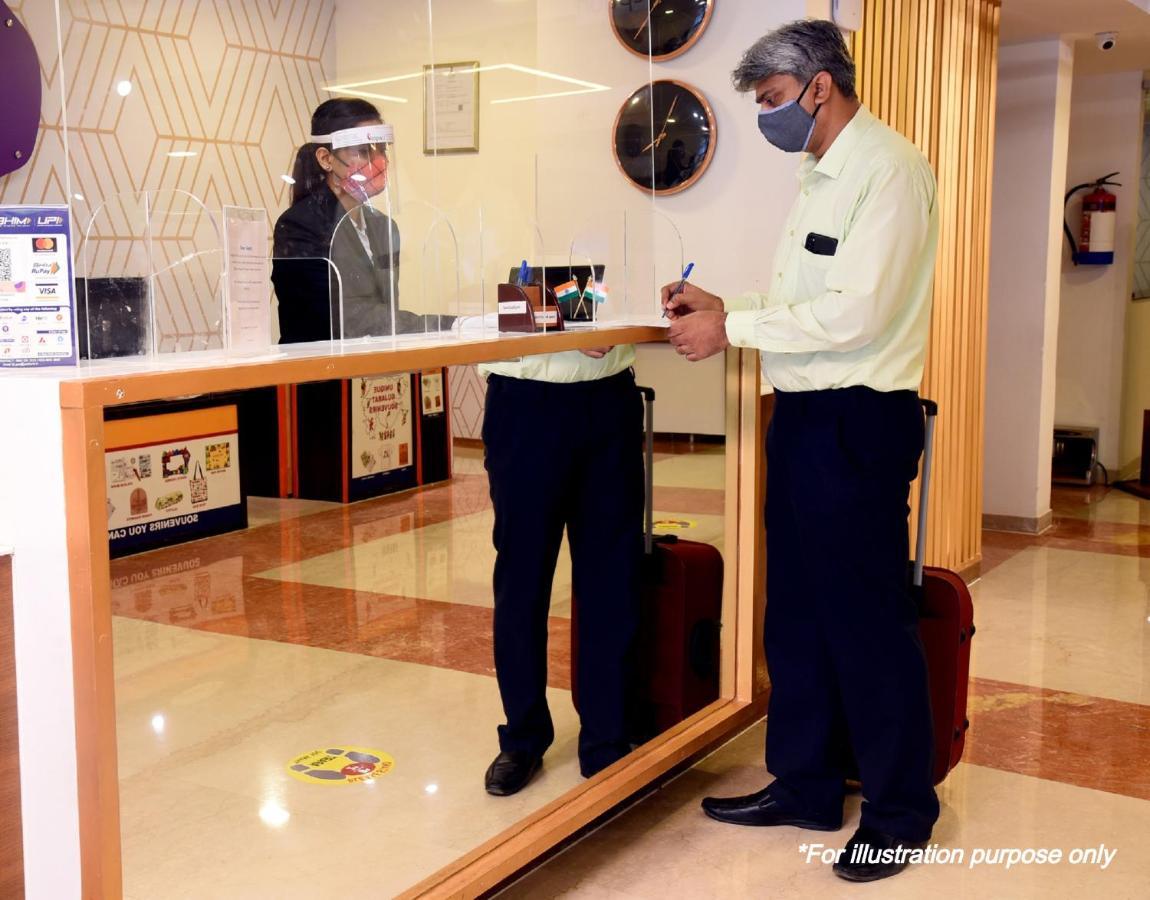 Spot On 81122 Saket Honest Hotel Ayodhya Exterior foto
