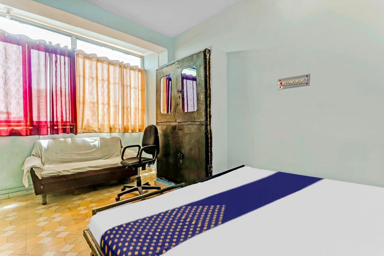 Spot On 81122 Saket Honest Hotel Ayodhya Exterior foto